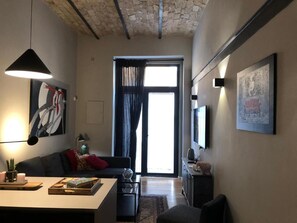 Living area - Cozy apartment located in the heart of Trastevere. (Roma)