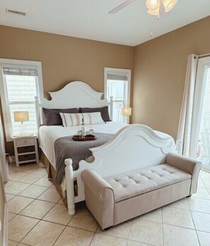 4 bedrooms, free WiFi, bed sheets - Ocean Devotion | Oceanfront Views, Community Pool! (Surf City)