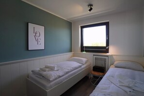 3 bedrooms, free WiFi - Ferienwohnung in Wyk auf Fצhr for 4 Personen (Wyk auf Föhr)
