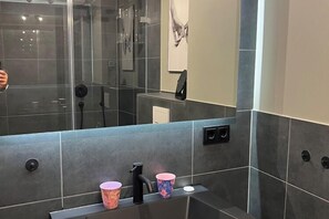 Dusche, Haartrockner