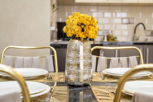 Dining - GG Home - 2-bedroom apartment with wonderful view to city at Mziuri Park (T'bilisi)