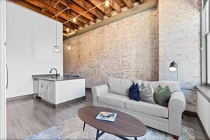 تلفزيون ذكي