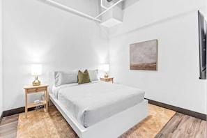 1 bedroom, desk, free WiFi, bed sheets