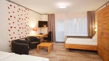 Vierbettzimmer | Kostenloses WLAN, Bettwäsche