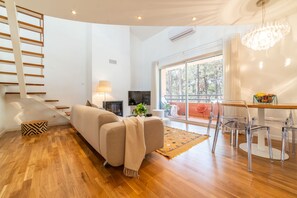 Interior - Apartment Golf I - Sunny beach and golf holiday apartment near top courses and best beaches close to Lisbon (Herdade da Aroeira)