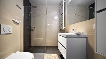 Apartment | Bathroom