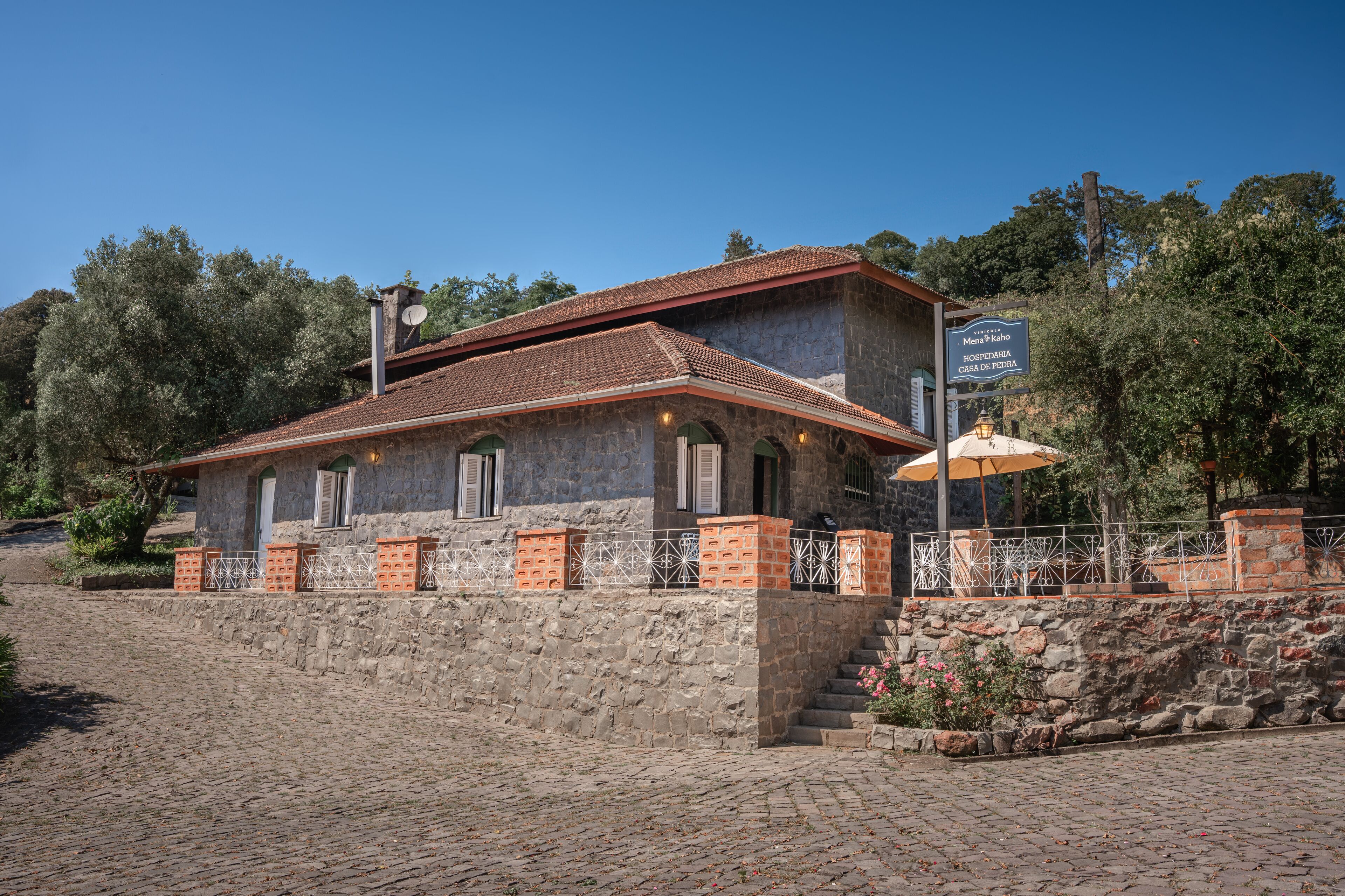 Fachada da propriedade