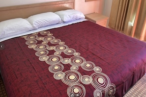 Desk, free WiFi, bed sheets