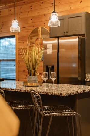 Interior - Luxe Lodge -View, Heated Pool, Hot Tub, Games! (Sevierville)