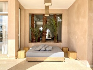 Property grounds - Luxury Villa in Marrakech, overlooking the atlas! (Marrakech)