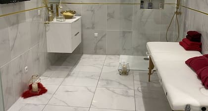 Magnifique Suite de Luxe Ă la Gare de Montpellier