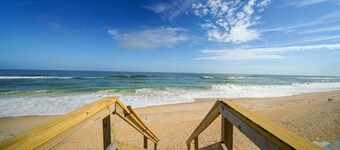 Ocean Shore Villa - A Luxurious Holiday Escape!