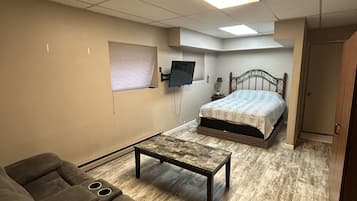 1 habitación, wifi y ropa de cama