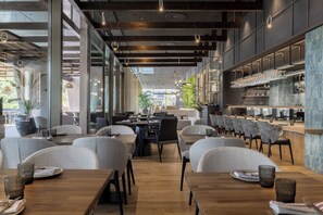 Restaurant - Hotel SB Win 4 Sup (Sant Feliu de Llobregat)