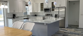 Remodeled with pool/spa home in golf resort for rental! Very cool house!