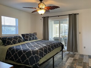3 bedrooms, in-room safe, free WiFi, bed sheets