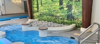 Bearmont- Pool, HotTub, FirePit, AC, Gym, Sauna