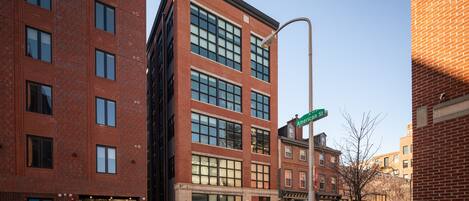 Overnatningsstedets facade