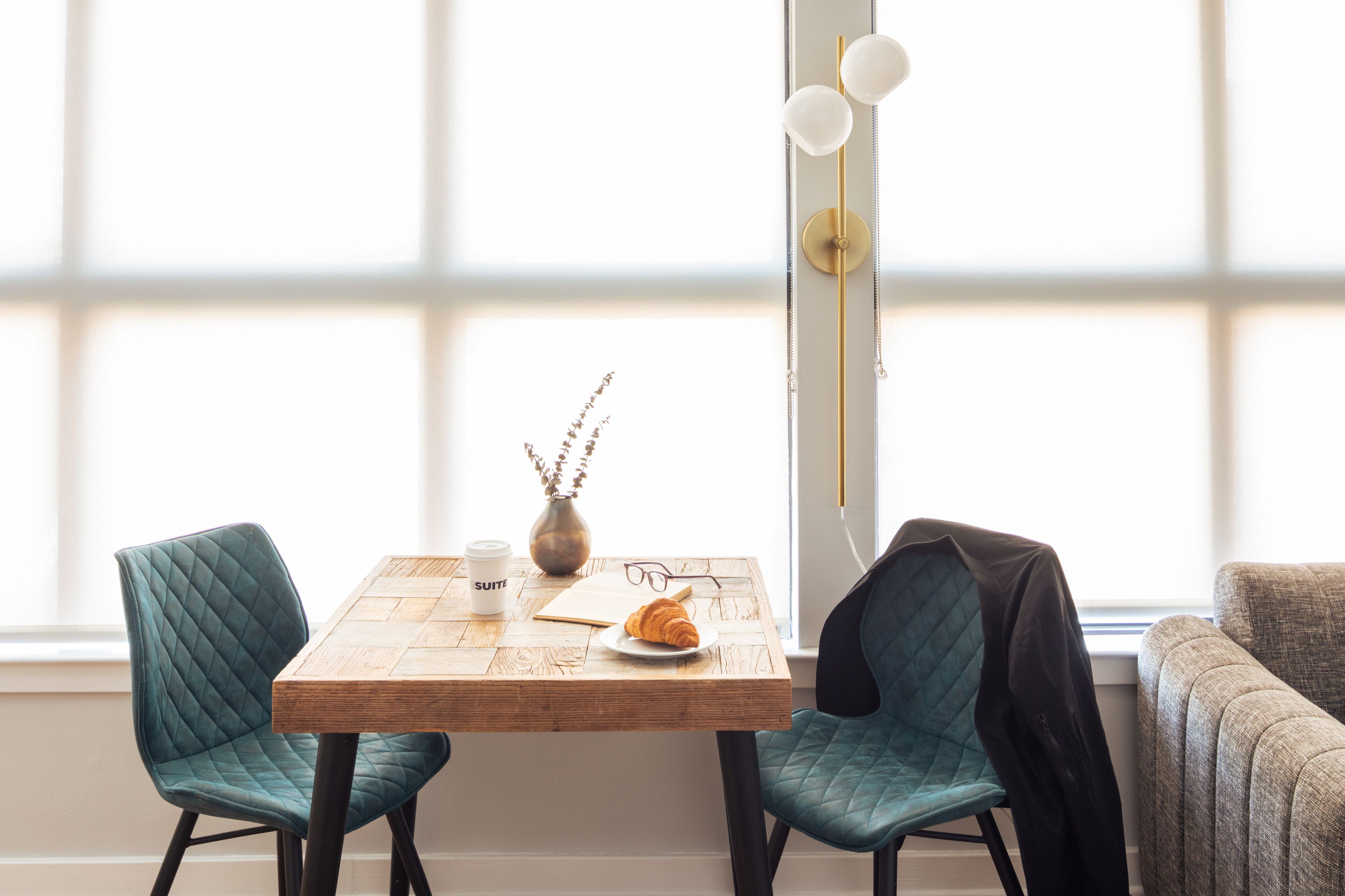 Loft panorâmico, 2 quartos | Opções para refeição no quarto