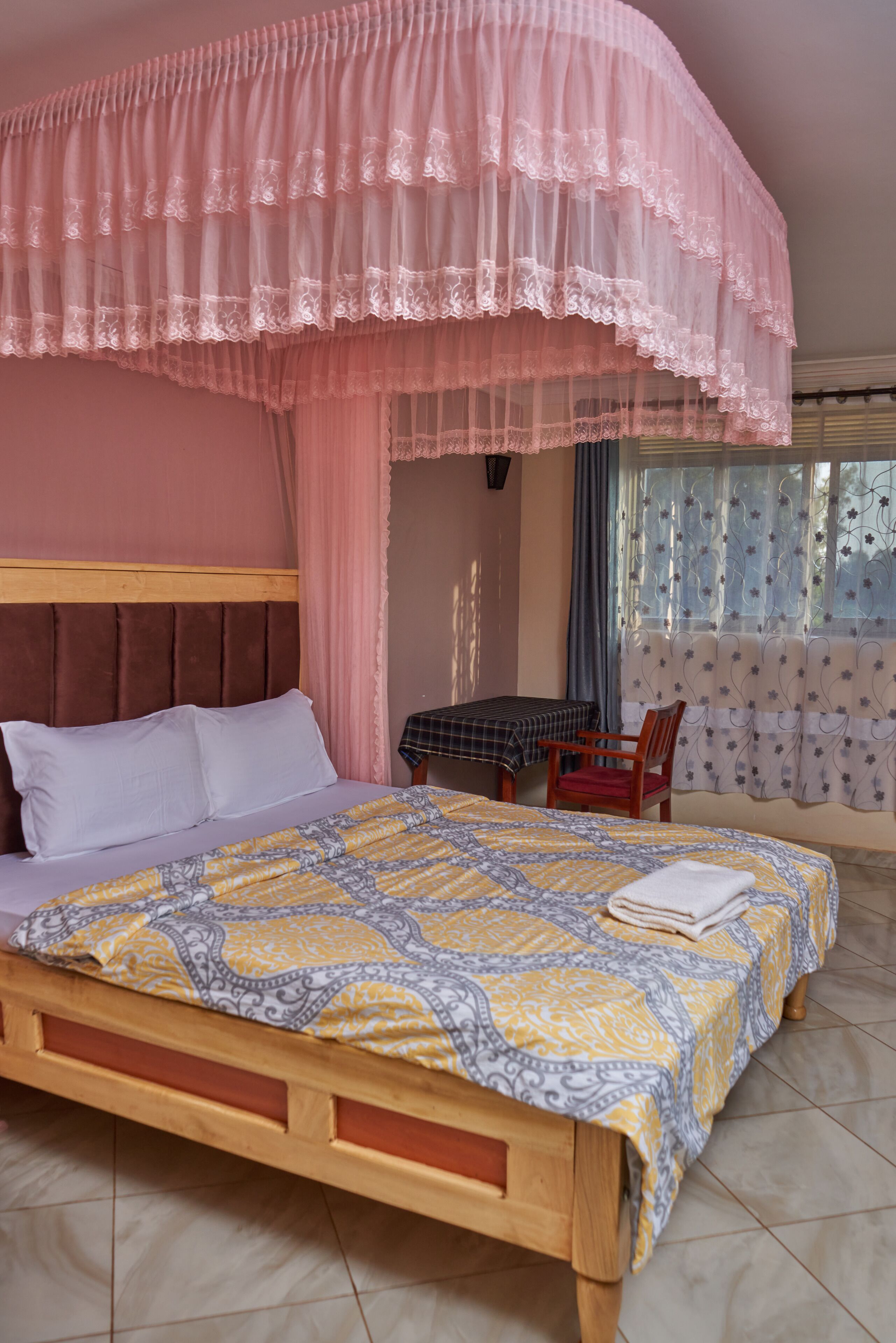 City Room | 1 bedroom, blackout curtains, soundproofing, free WiFi