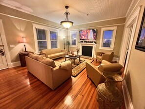 Smart TV - Historic Downtown Easley Home (Easley)