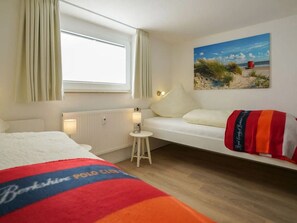 2 bedrooms, travel cot, free WiFi - Soutterain Ferienwohnung für 4 Personen. - Keine Haustiere (Borkum)