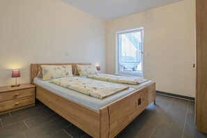 2 soverom, reiseseng for barn og wi-fi (inkludert)