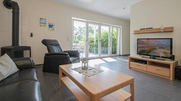 TV, DVD player, stereo