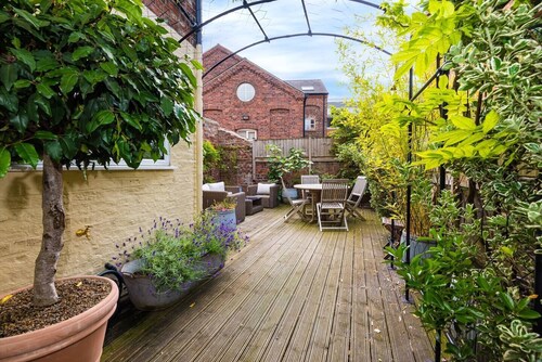 59 St Denys Road · Gorgeous 2-Bed House Right in the Heart of York - Pass the Keys
