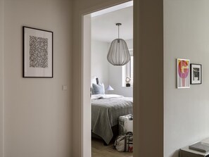 1 Schlafzimmer, Bügeleisen/Bügelbrett