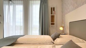 1 slaapkamer, een strijkplank/strijkijzer, gratis wifi, beddengoed