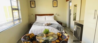 Mohlakeng Guest House