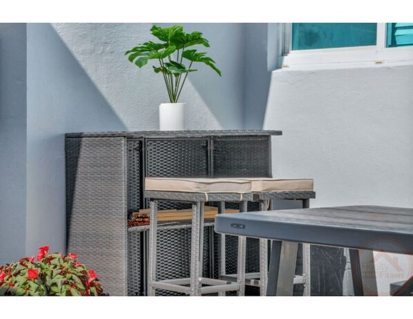 屋外ダイニングエリア