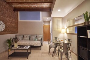 Interior - SPERMARINT ·  - Studio Apartment, Sleeps 2 (Barcelona)