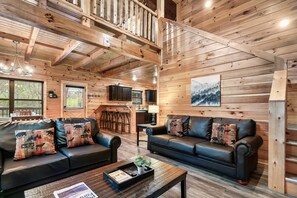 Smart TV, fireplace, video games, foosball - 4BR Family Cabin, Close to Town, Hot Tub (Pigeon Forge)