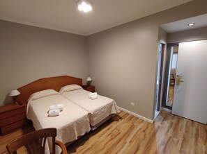 Room - Hotel Goya (Buenos Aires)