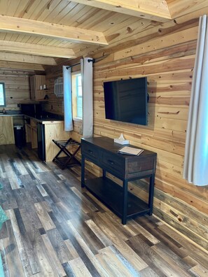 Cabin, Multiple Beds, Mountain View, Pet Friendly | Free WiFi, bed sheets - Pine Haven Lodging (Rapid City)