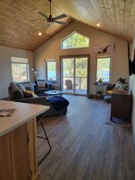 48-inch Smart TV with digital channels, fireplace, Netflix