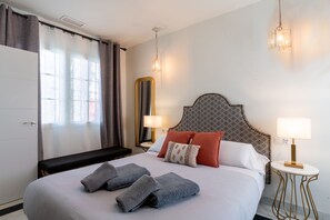 1 soverom, strykejern/-brett, wi-fi (inkludert) og sengetøy