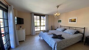 1 habitación, wifi gratis y ropa de cama