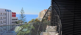 Seaside Xxi-10 , By OP Luxury Apartment With Perfect Location