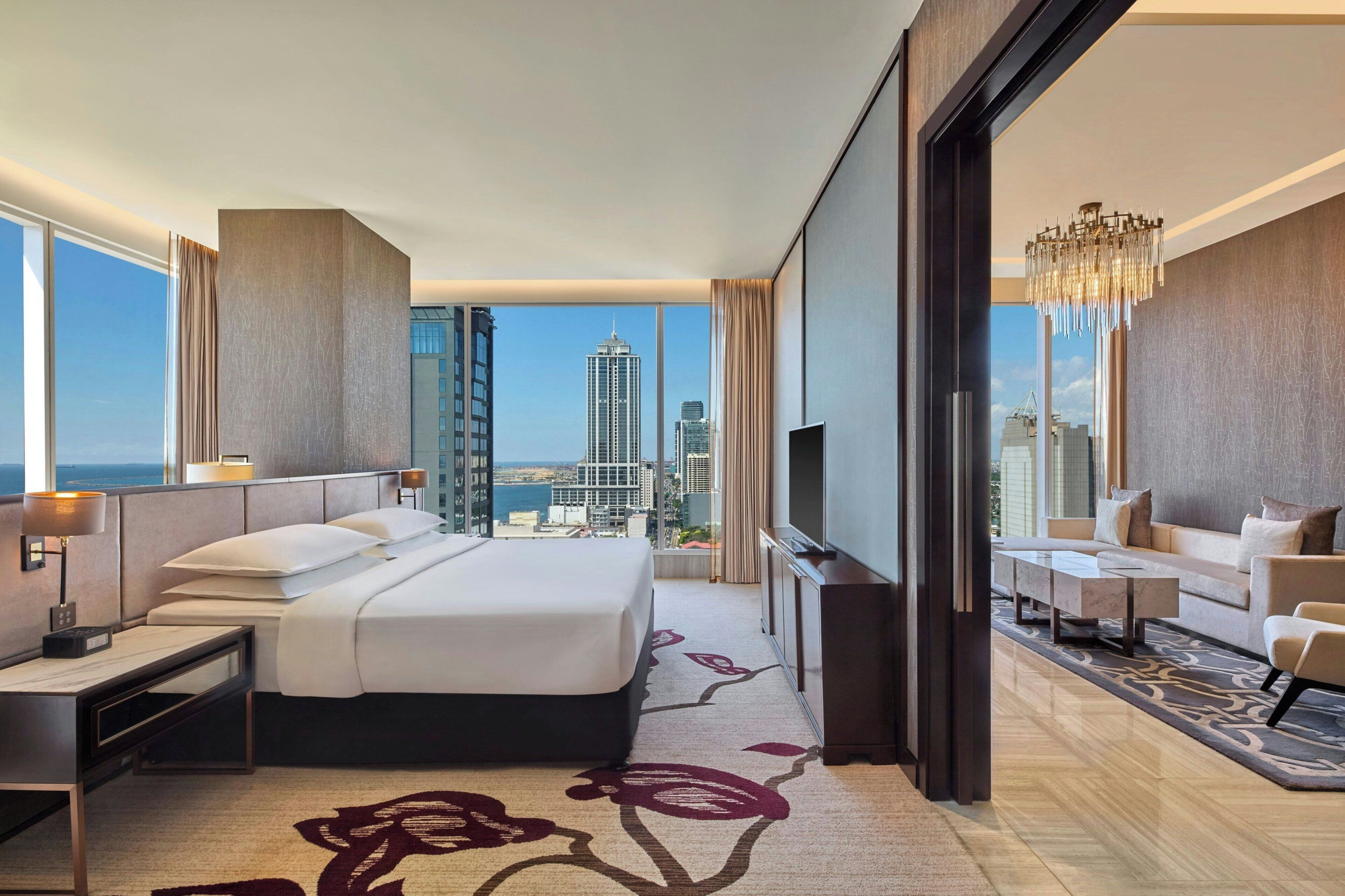 Egyptian cotton sheets, premium bedding, minibar, in-room safe