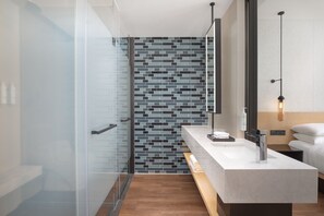 Rainfall showerhead, hair dryer, slippers, towels