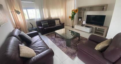 EN Immersion Dans UN Confort Absolu AU Cœur DE LA Ville D Abidjan 2 Plateaux