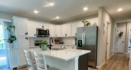 Cozy, peaceful home close to: PSU Football/State College/Altoona/Raystown Lake.