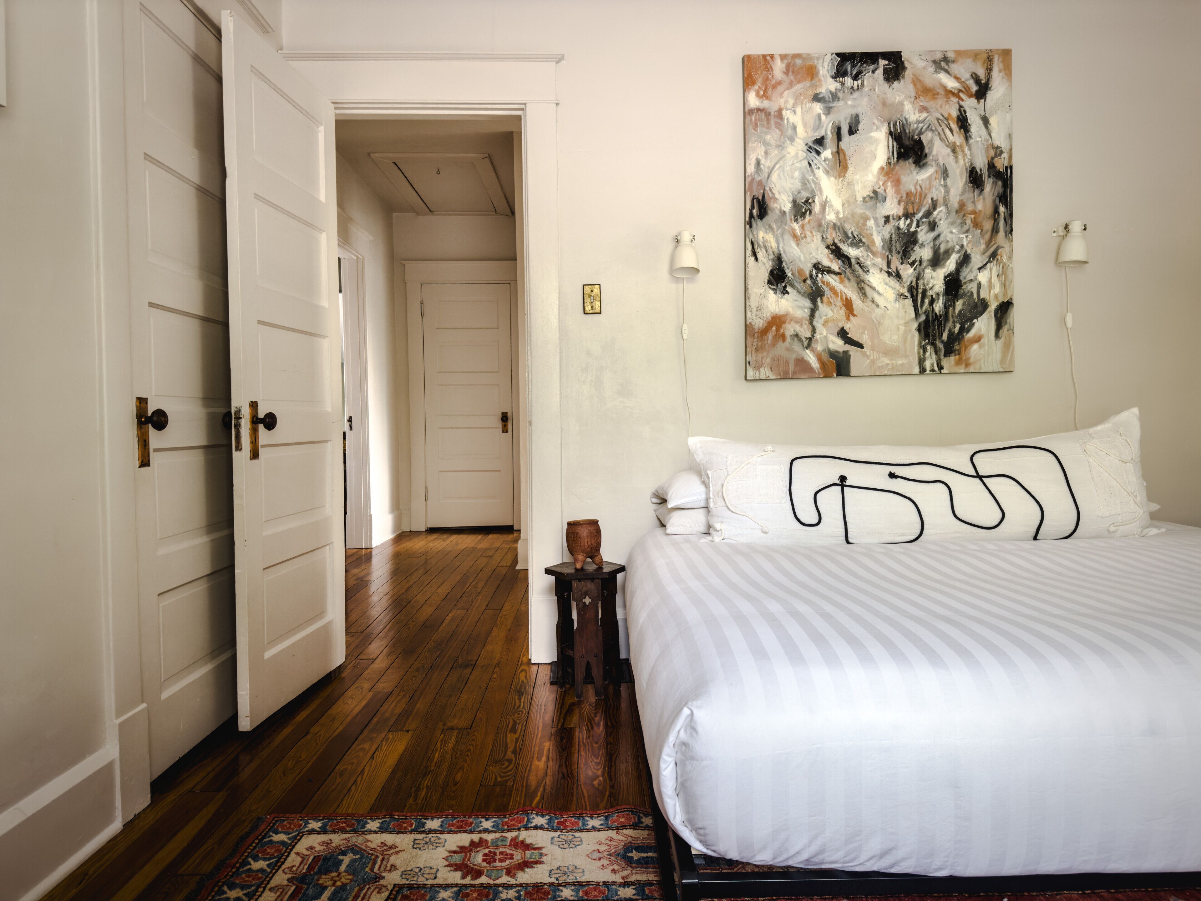 3 makuuhuonetta, silitysrauta/-lauta, vauvan matkasänky, ilmainen Wi-Fi