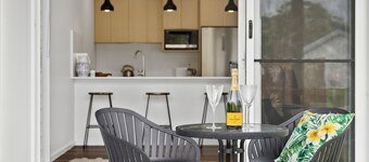 Tucked away but central to shops, restaurants, cafes, pub, clubs, is our modern contemporary house.