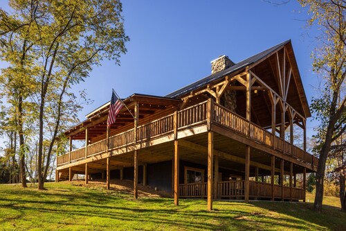 Highland Lodge With Indoor Saltwater Pool