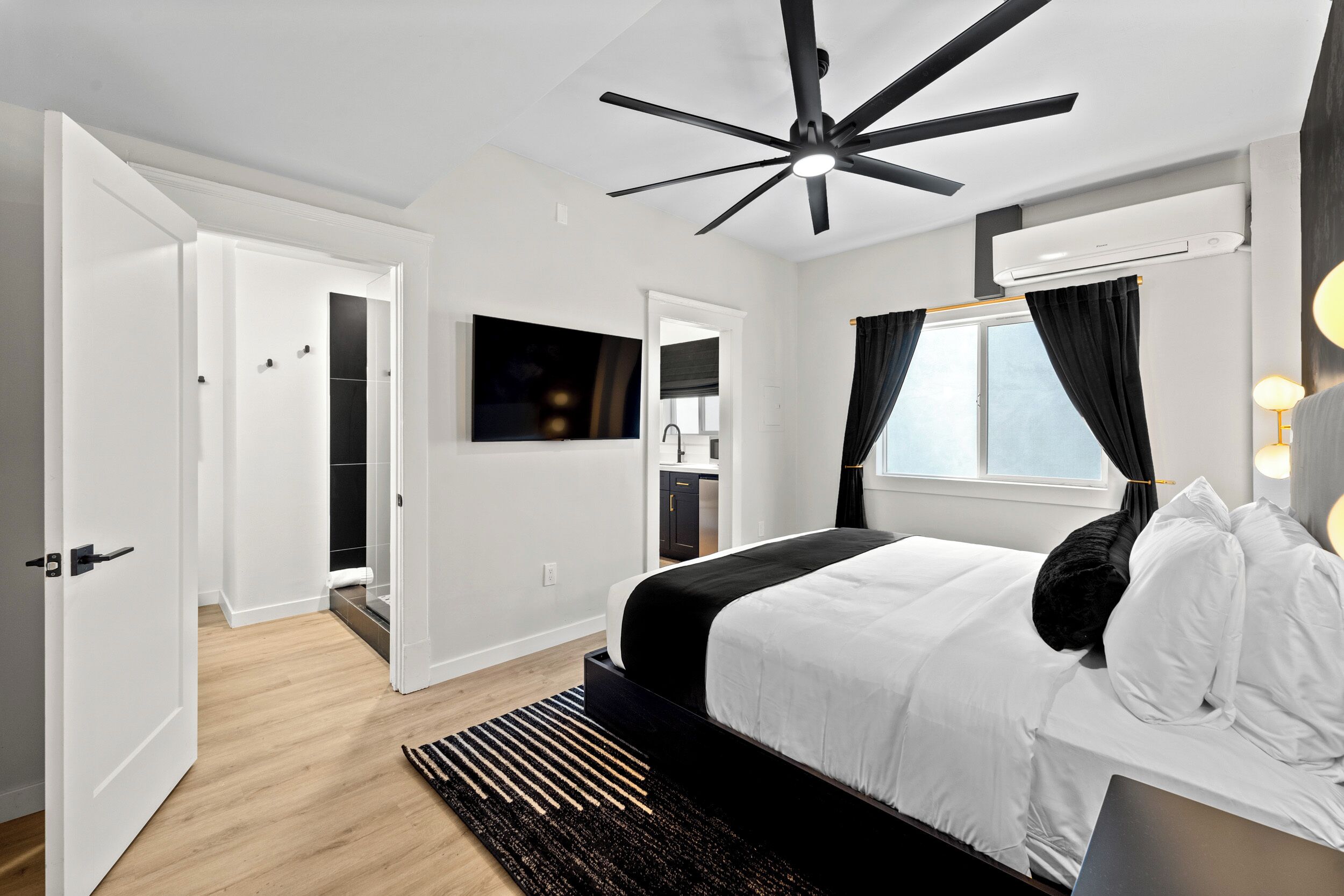 华丽客房, 1 张特大床