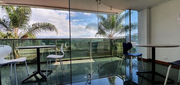 숙박 시설 구내